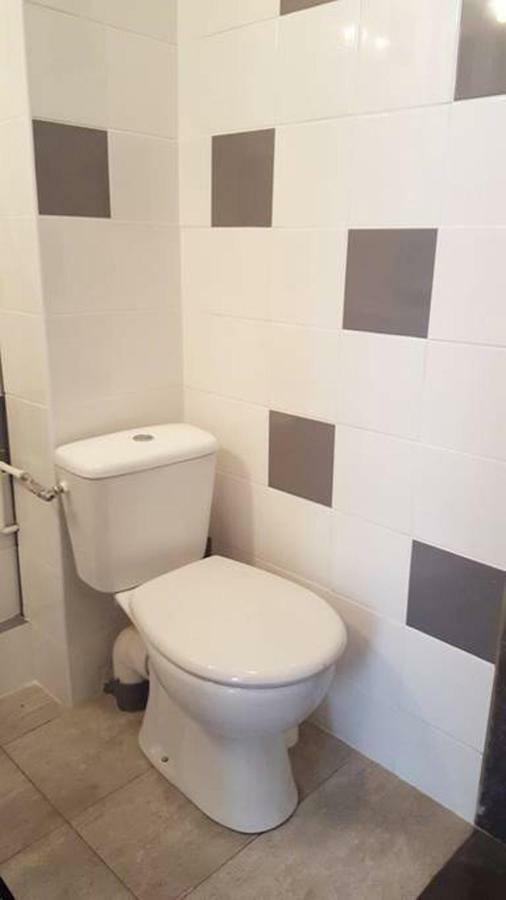 GregBnb-com - Filet suspendu ! - PARKING INCLUS - CLIMATISÉ - WIFI -15min Gare Tolón Exterior foto